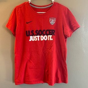 Nike US Soccer just do it Graphic Tee - Women’s XL